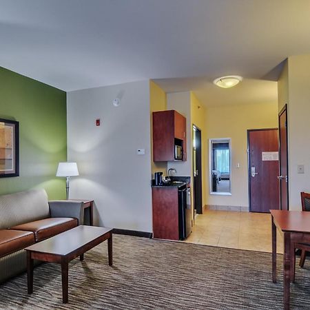Holiday Inn Express & Suites Wytheville By Ihg Екстер'єр фото