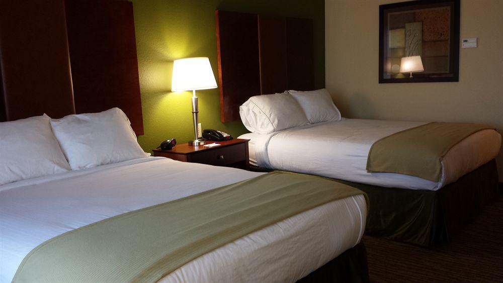 Holiday Inn Express & Suites Wytheville, An Ihg Hotel Екстер'єр фото