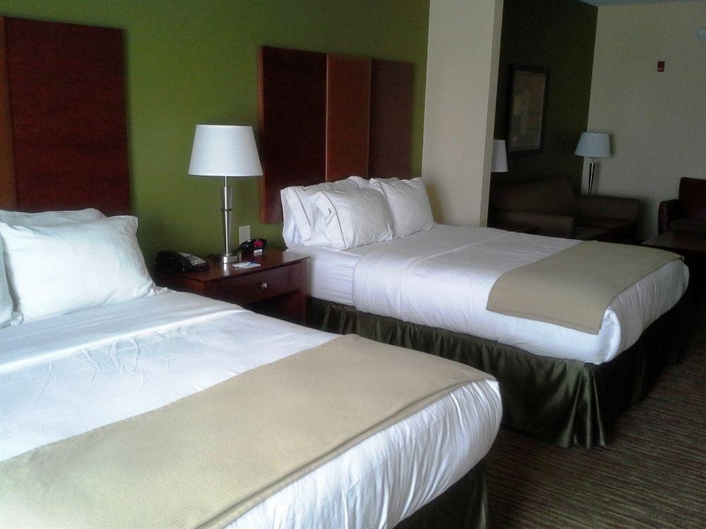 Holiday Inn Express & Suites Wytheville, An Ihg Hotel Екстер'єр фото