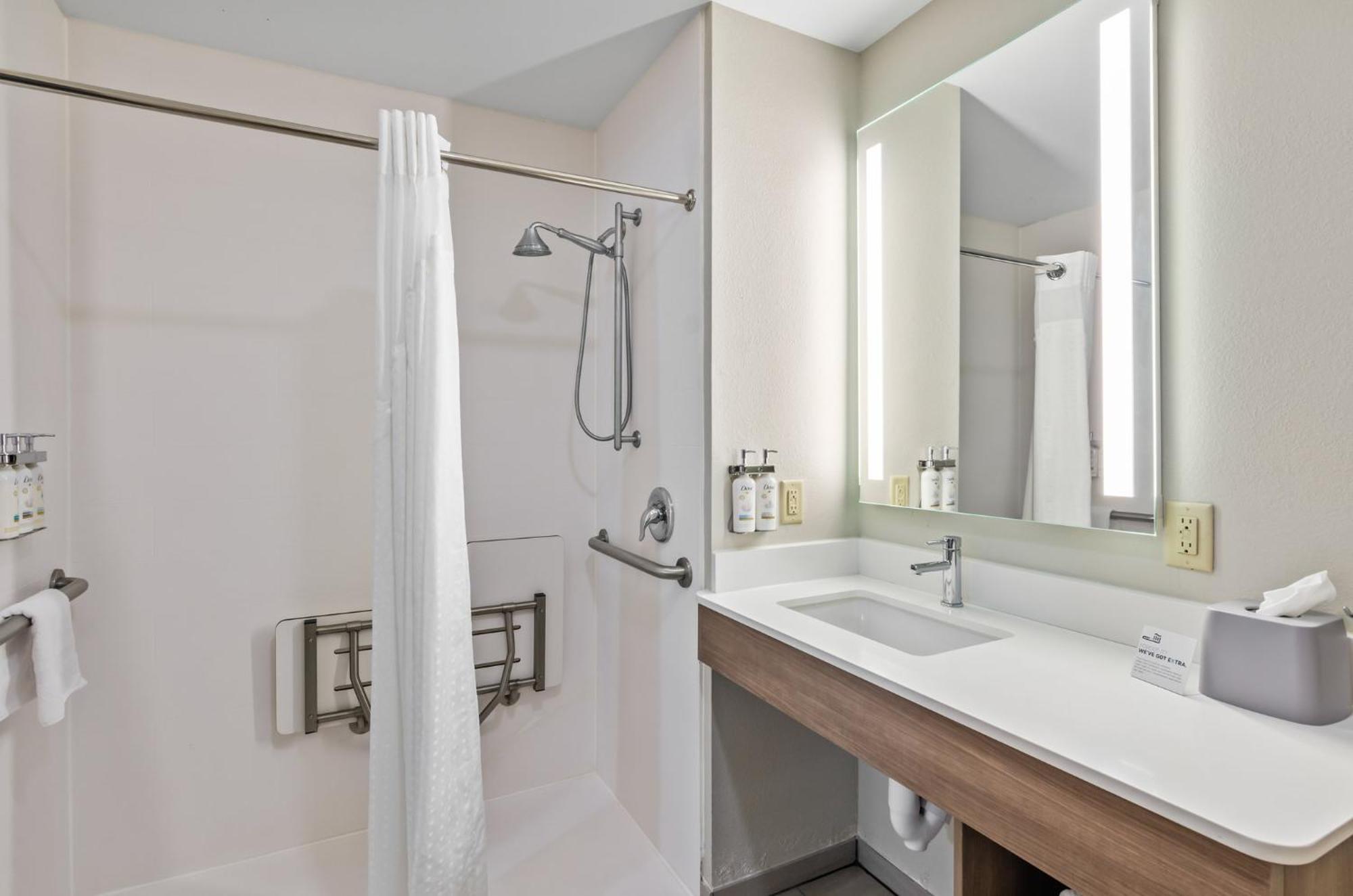 Holiday Inn Express & Suites Wytheville, An Ihg Hotel Екстер'єр фото